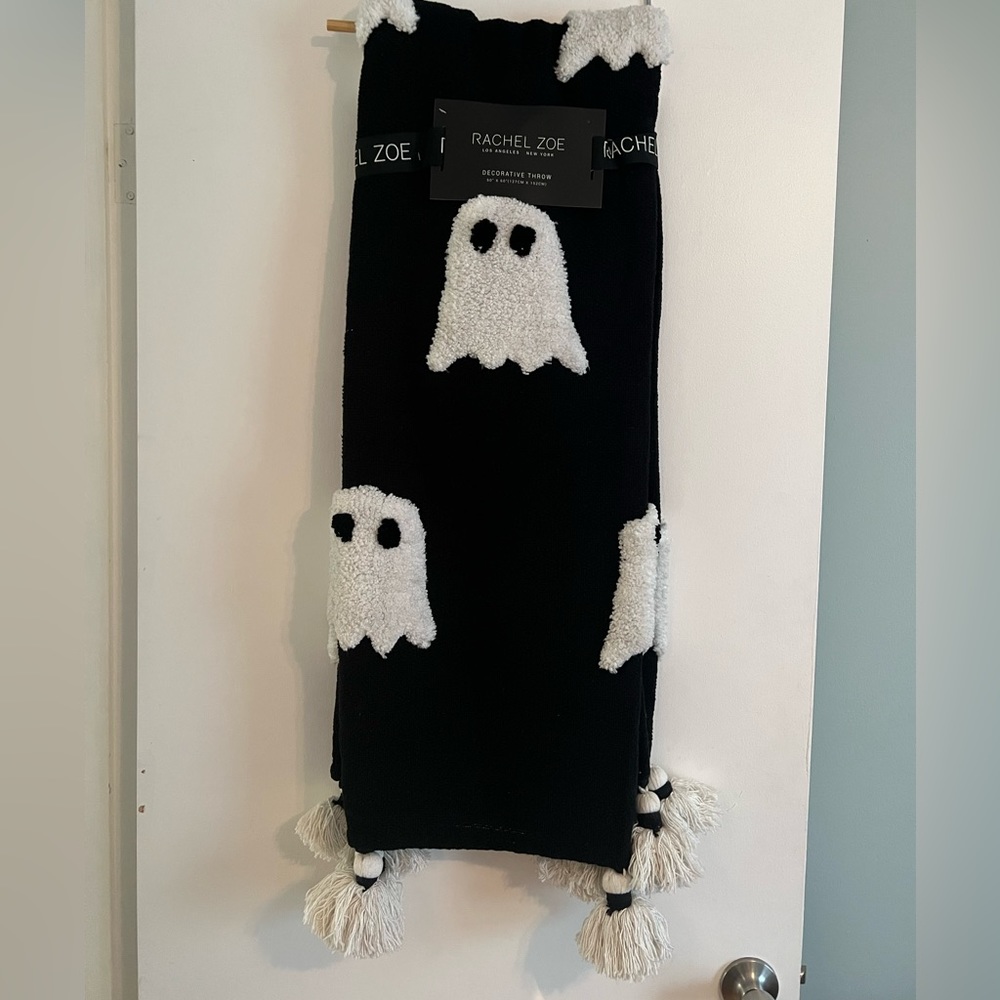 Viral tiktok Ghost blanket
